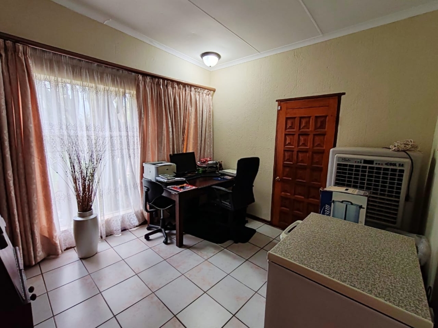 3 Bedroom Property for Sale in Dassie Rand North West